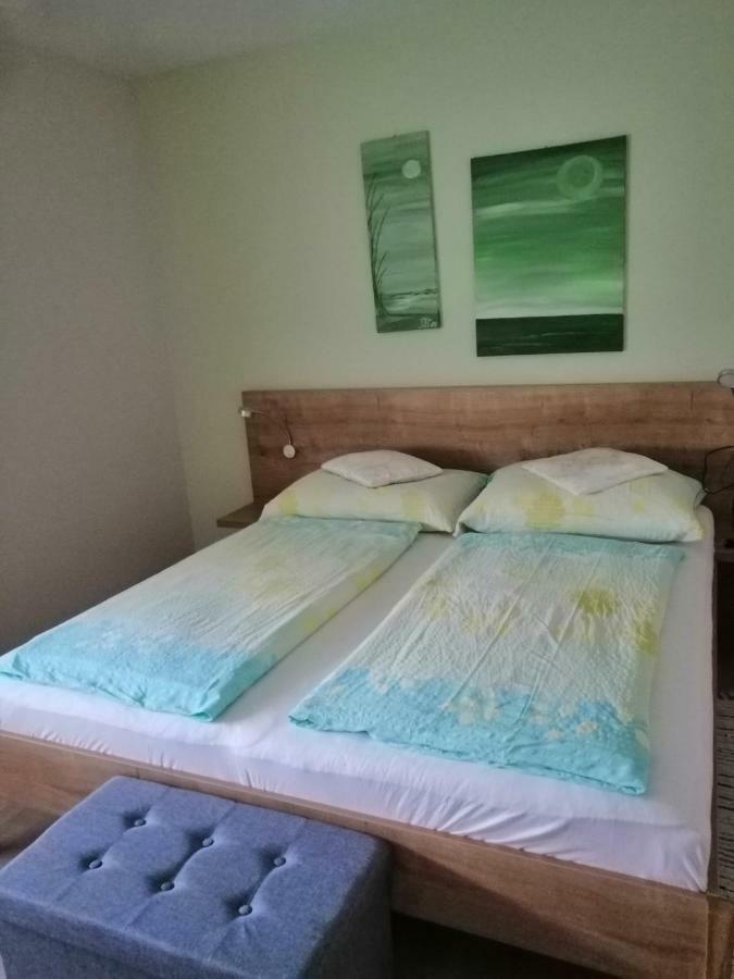 Campingblick-Gaestehaus-Ferienwohnungen Podersdorf am See Extérieur photo