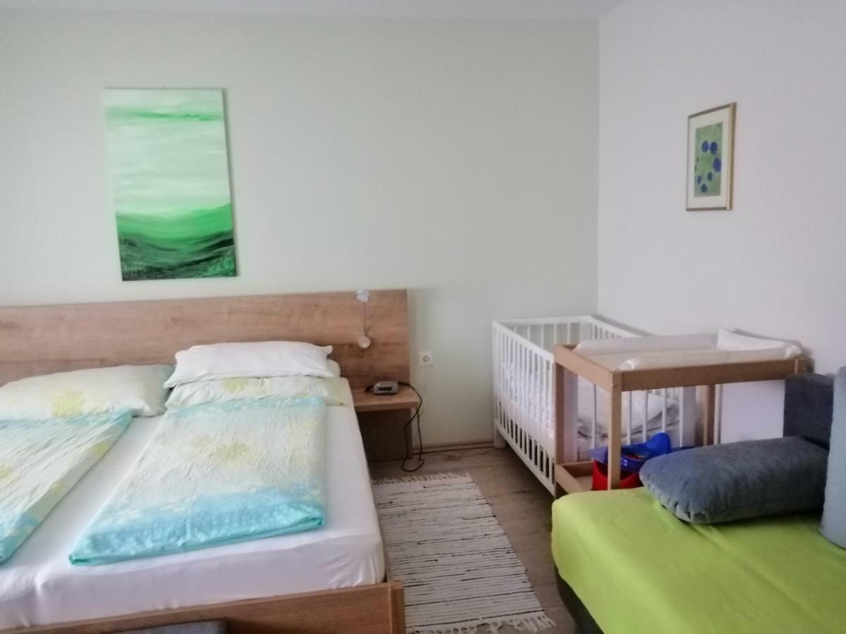 Campingblick-Gaestehaus-Ferienwohnungen Podersdorf am See Extérieur photo